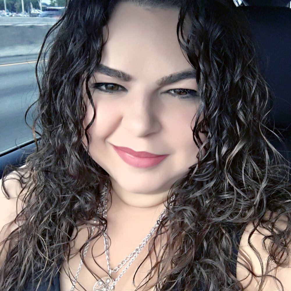 Meet your Posher, Aileen (Posh Ambassador)